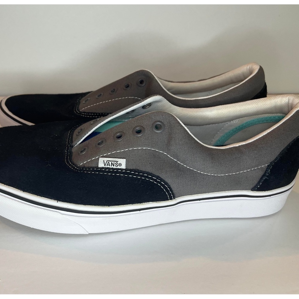 Vans Off The Wall Mens size 12